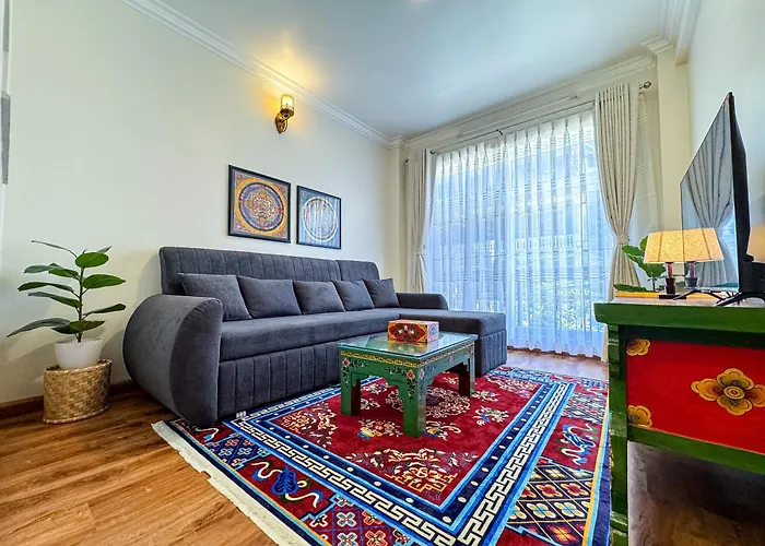 Apartment Shama Serviced At Tinchuli, Bouddha *