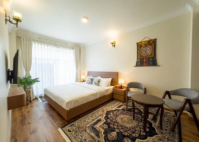 Appartement Shama Serviced At Tinchuli, Bouddha *